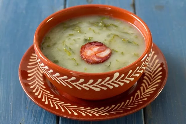 Caldo Verde - Típico da Culinária Portuguesa